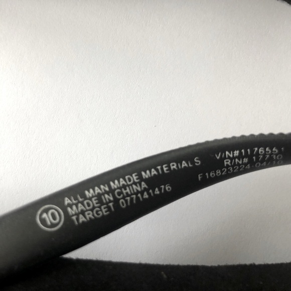 Xhilaration Wedge Flip Flops in Black Color Women’s Size 10 - Picture 5 of 5